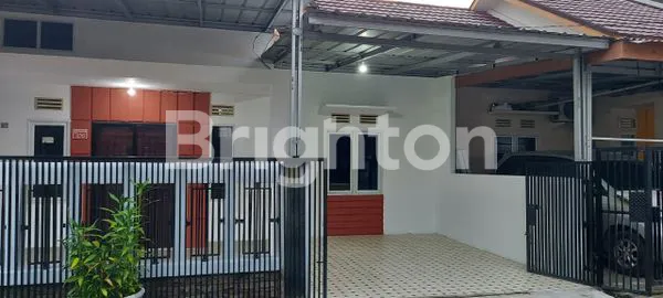 image RUMAH KEREN SIAP HUNI DALAM KOMPLEK PESONA RESIDENCE (1)