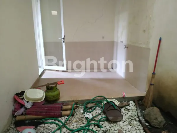 image RUMAH MEWAH DI BATU MALANG (14)