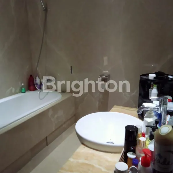 image APARTEMEN TENGAH KOTA CONNECT TUNJUNGAN PLAZA DEKAT EMBONG MALANG (5)