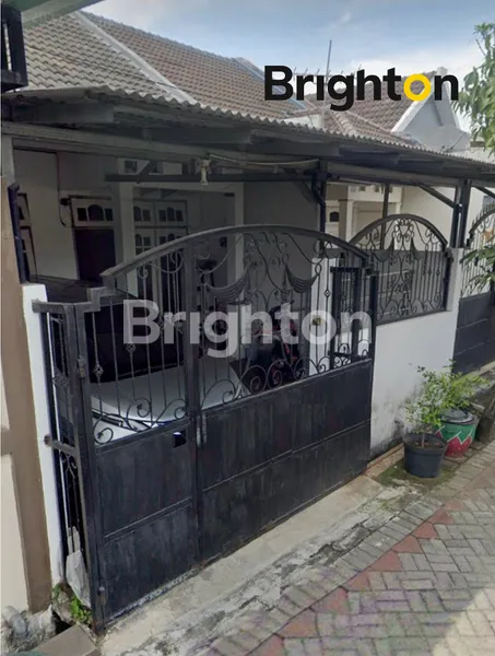 image RUMAH DI LEBAK TIMUR, SURABAYA (1)