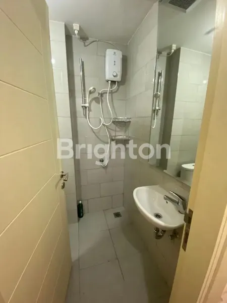 image APARTEMEN BENSON STUDIO FURNISHED (4)