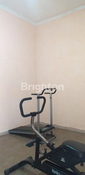 image TURUN HARGA, RUMAH BAGUS LUAS TERAWAT SIAP HUNI FULL FURNITUR (4)