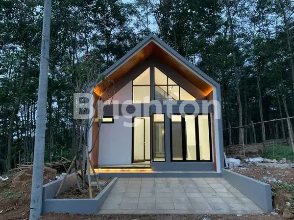 image RUMAH DI KAKI GUNUNG ARJUNA RINDANAVIA (2)