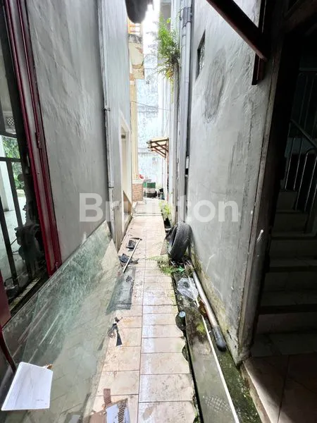 image RUKO BAGUS UNTUK BISNIS LOKASI STRATEGIS DI TENGAH KOTA (6)