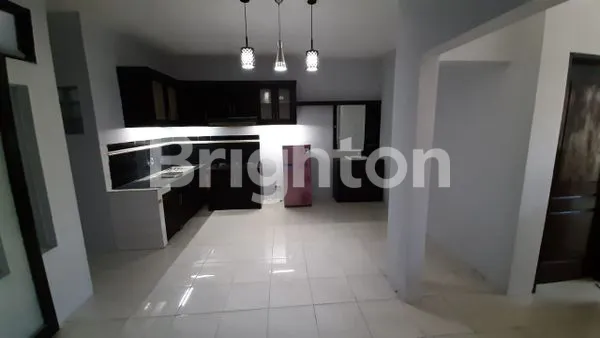 image RUMAH SIAP HUNI, BISA NEGO SAMPAI DEAL (2)