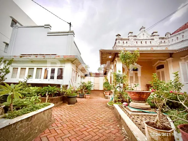 image RUMAH DAN TANAH BESAR JALAN RAYA DI NGALIK PUSAT KOTA BATU MALANG (2)