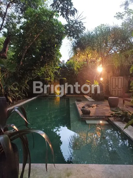 image KOMPLEK VILLA TAMANSARI KEROBOKAN (1)