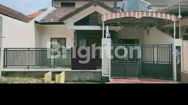 image RUMAH 1.5 LANTAI BABATAN PILANG XIV SURABAYA (1)