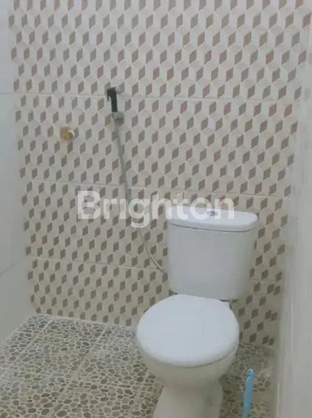 image RUMAH 1.5 LANTAI BABATAN PILANG XIV SURABAYA (7)