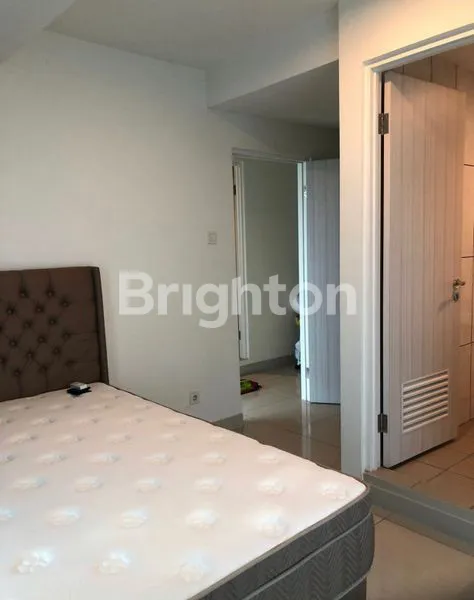 image JUAL MURAH APARTEMEN GRAND KAMALA LAGOON,  3+1 BED ROOM SUITE ,SEMI FURNISH,  KALIMALANG BEKASI SELATAN. (7)