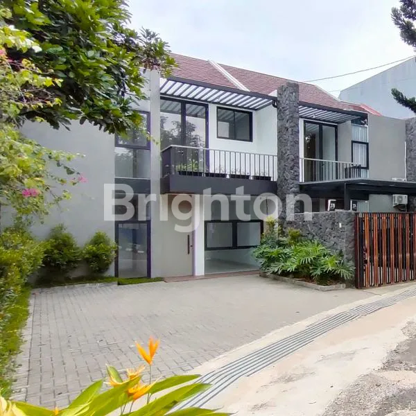 image RUMAH BARU SIAP HUNI DESAIN MINIMALIS DI AREA PASTEUR BANDUNG UTARA (3)
