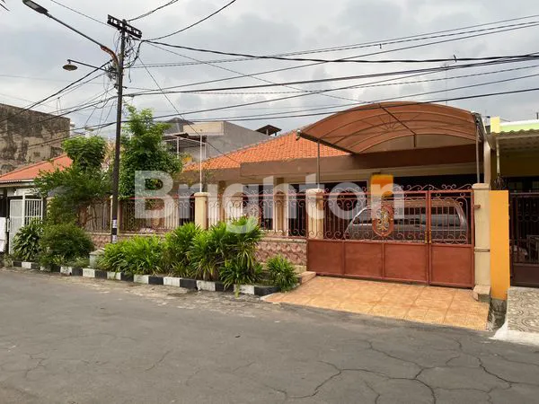 image RUMAH SIAP HUNI DI JL JEMUR ANDAYANI SURABAYA DEKAT A YANI (1)
