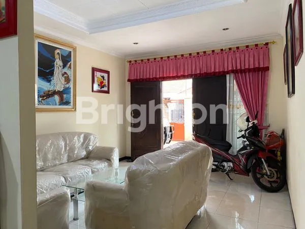 image RUMAH SIAP HUNI DI JL JEMUR ANDAYANI SURABAYA DEKAT A YANI (4)