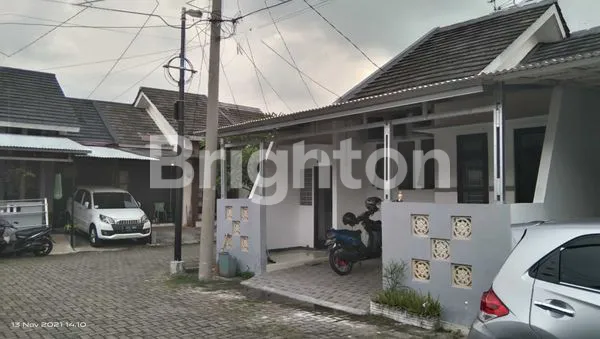 image RUMAH DALAM CLUSTER DI DEKAT SEKTOR 9 BINTARO (2)