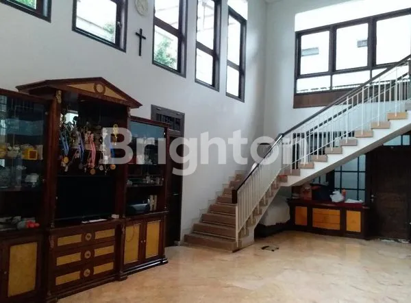 image RUMAH SIAP HUNI DHARMAHUSADA INDAH BARAT (4)