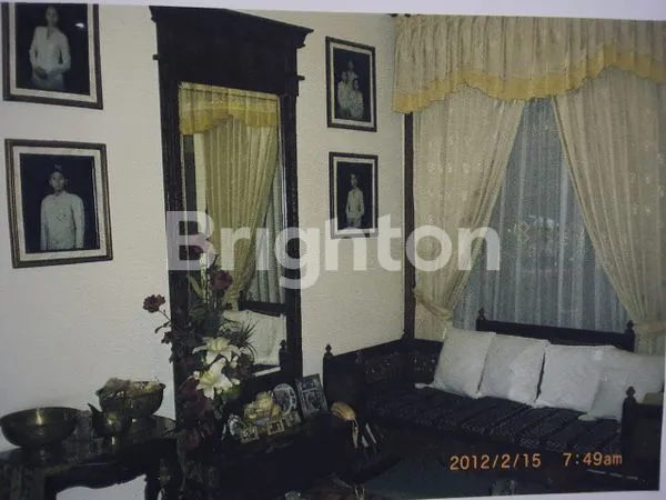 image RUMAH 2 LANTAI MANYAR TIRTOYOSO (4)