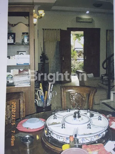 image RUMAH 2 LANTAI MANYAR TIRTOYOSO (7)