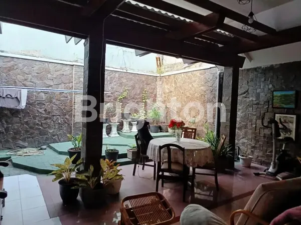 image RUMAH GAYUNG KEBONSARI (8)