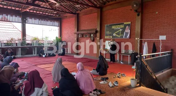 image RUMAH MAKAN DI AREA STRATEGIS. MASIH AKTIF DAN RAME (4)