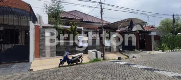 Gambar Property RUMAH 1 LANTAI DEKAT RS MITRA KELUARGASURABAYA BARAT
