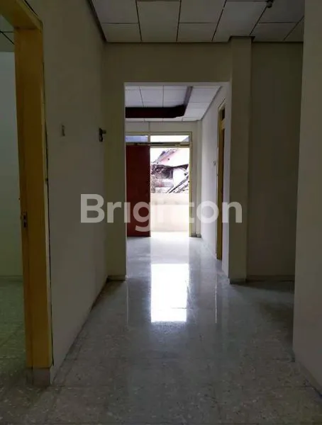 image RUMAH 2.5 LT TENGAH KOTA SBY (4)