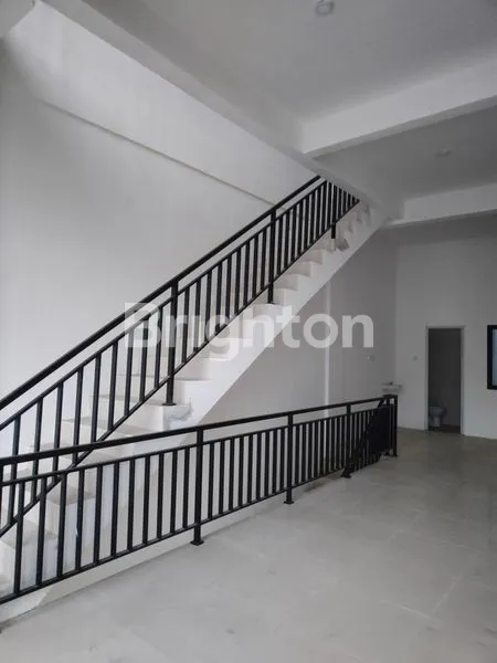 image RUKO 3LT SURABAYA TIMUR, EASTERN PARK RESIDENCE (1)