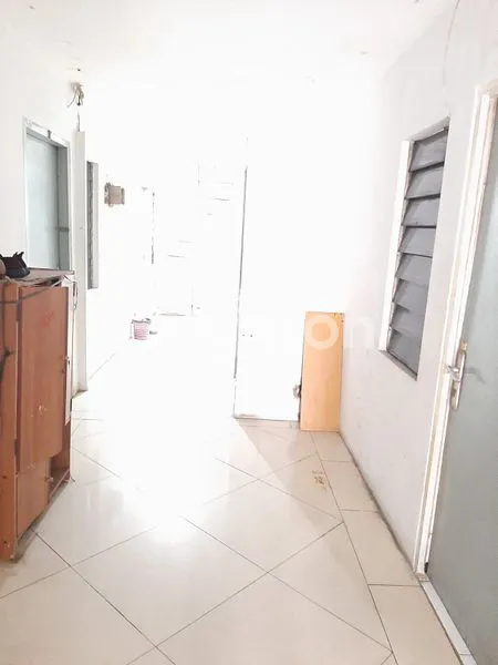 image RUMAH KOS MASIH AKTIF KEMAYORAN (2)