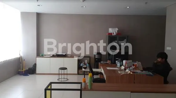 image UNIT DI SPAZIO BUILDING, SURABAYA BARAT LANTAI 2 (4)