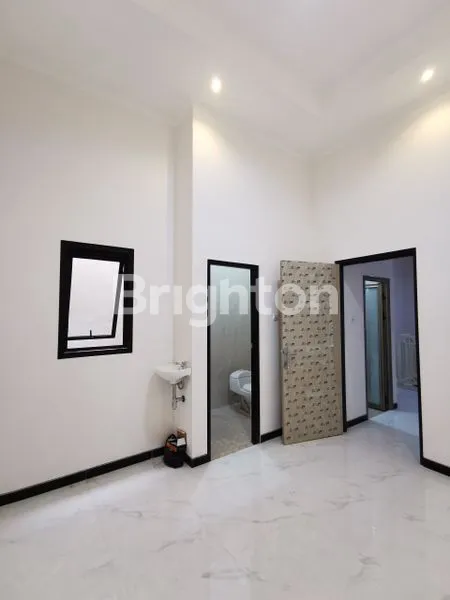 image RUMAH BARU 2 LT DI KARANGASEM SURABAYA MEWAH DAN MURAH (4)