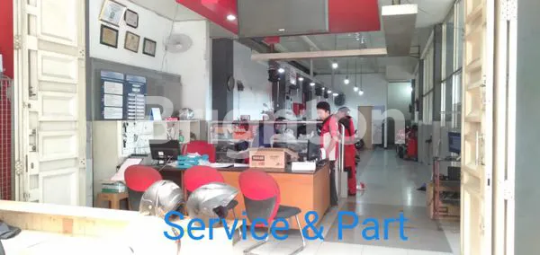 image 3 RUKO GANDENG 2 LANTAI BONUS USAHA DEALER  YAMAHA ANEKA JASA MOTOR YANG MASIH AKTIF (4)