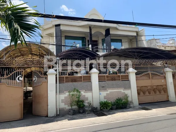 image RUMAH PETEMON SURABAYA (1)