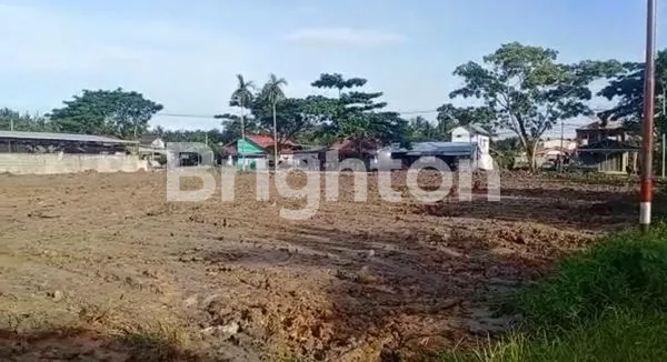 image TANAH DI JUAL POSISI PINGGIR JALAN RAYA UTAMA COCOK UNTUK DI BANGUN RUKO/ALFAMIDI/INDOMARET DLL (3)