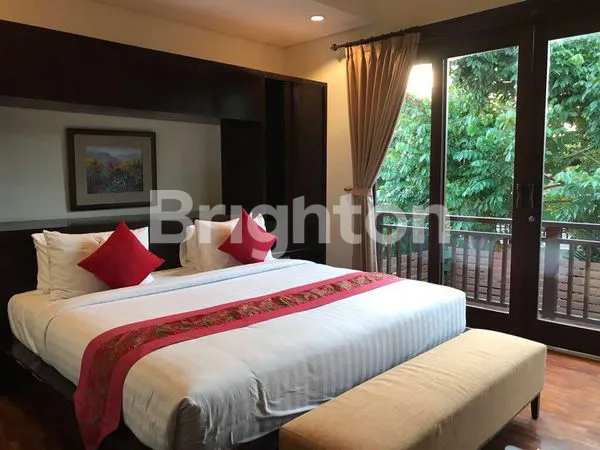 image VILLA BAGUS FULLY FURNISHED DI CANGGU BALI (4)