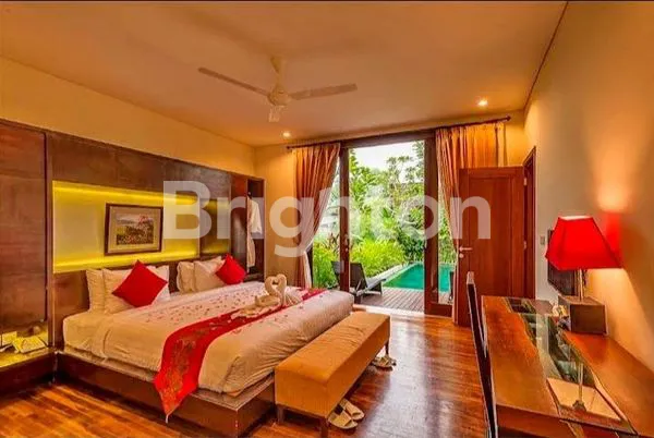 image VILLA LUAS MEWAH DAN FULL FURNISHED DI CANGGU BALI (1)
