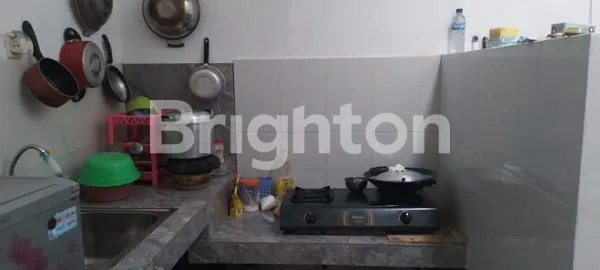 image RUMAH MINIMALIS SIAP HUNI PERUM THE GROVE (7)