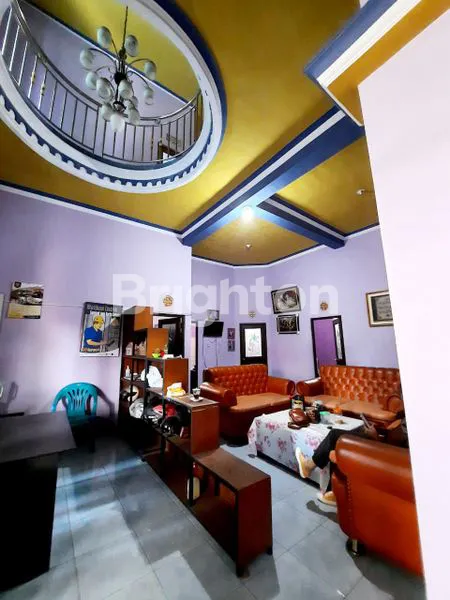 image RUMAH SUPER BESAR LUMAJANG (2)