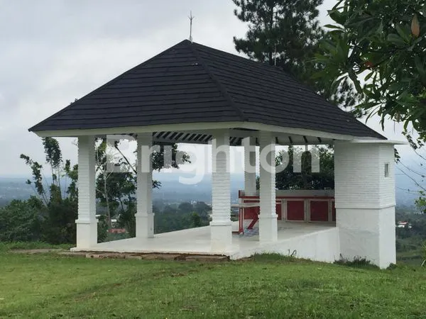 image VILLA DAERAH MEGAMENDUNG (3)