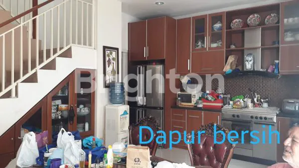 image RUMAH VICTORIA GARDEN GALAXY CITY (8)