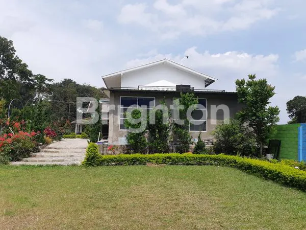 VILLA DI BANDUNGAN SEMARANG