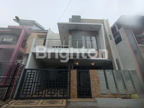 Gambar Property RUMAH DI GREEN HILL CITRALAND GRESIK