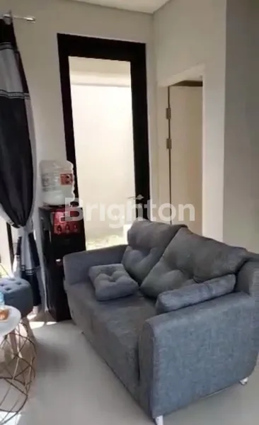 image RUMAH NORTHWEST LAKE CITRALAND SURABAYA (3)