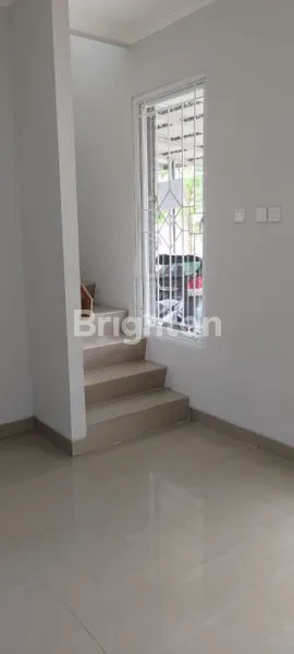 image RUMAH SIAP HUNI FULL RENOVASI - CITRALAND CIBUBUR (6)