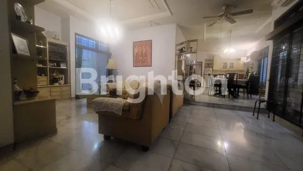 image RUMAH HOOK 1 LT DI PURI INDAH (2)