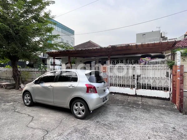 image RUMAH TUA HOOK DI SUNTER INDAH (2)