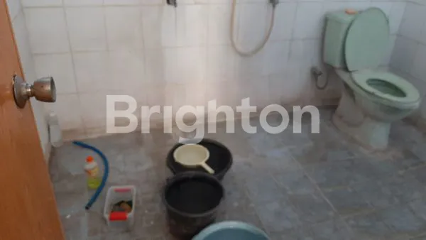 image RUMAH LUAS MURAH JALAN UTAMA PUSAT KOTA KEDIRI (5)