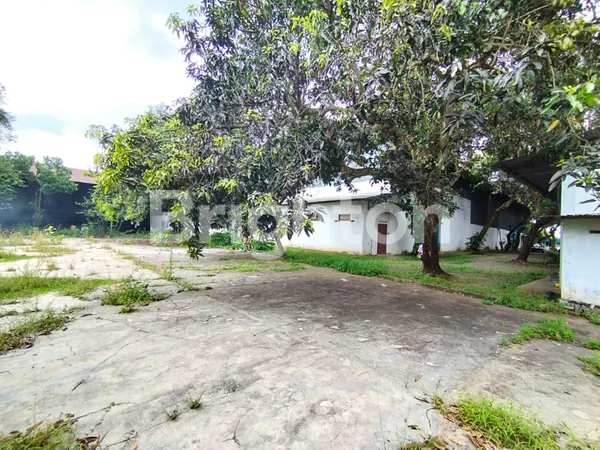 image EX PABRIK ROKOK, IZIN MASIH BISA DIPAKAI, TULUNGAGUNG BEJI (4)