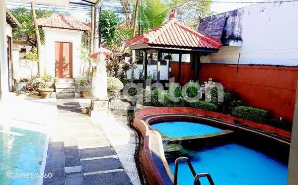 image RUMAH DI JALAN UTAMA JIMBARAN (2)