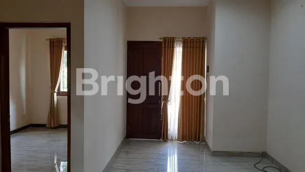 image TURUH HARGA JUAL CEPAT RUMAH MINIMALIS DEKAT BANDARA SOLO (9)