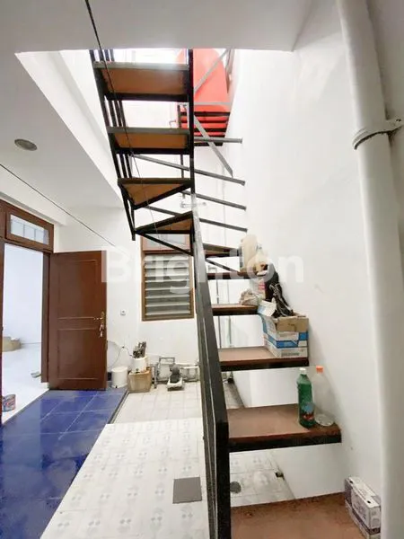 image TAMAN FLAMBOYAN RUMAH BAGUS SIAP HUNI PEDURUNGAN SEMARANG TIMUR (3)