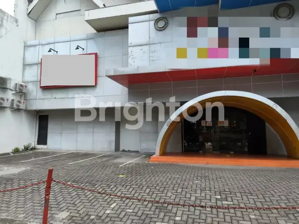 image  RUMAH USAHA KOMERSIAL DI RAYA DR. SOETOMO  (2)